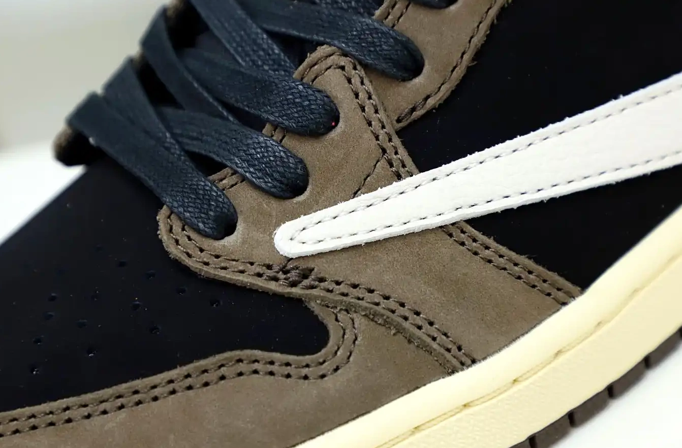 Travis SP Jordan TS x Jordan Air 1mLow OG Scott 0425